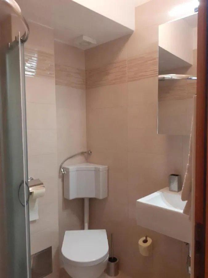 Villa Volosko With Private Parking And Breakfast,Seaview Chorwacja